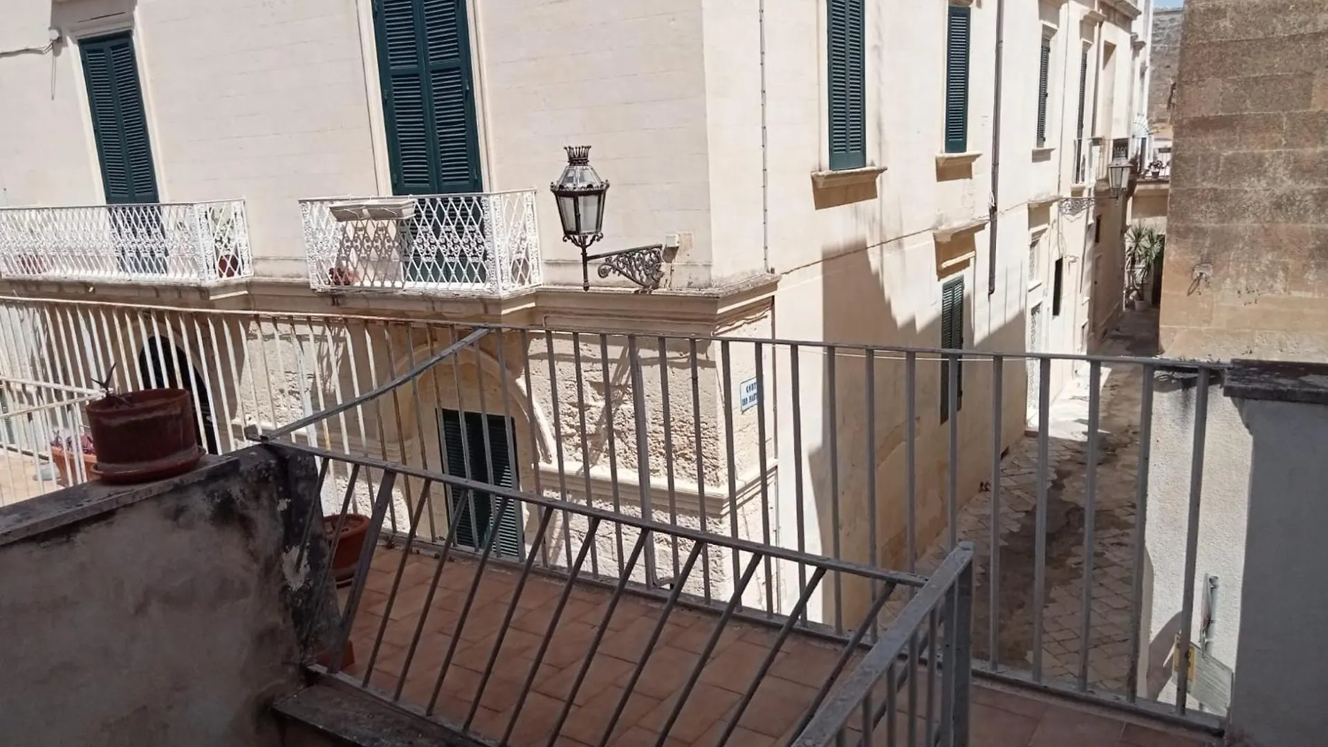 Dimora Storica Principi Di Savoia Daire Lecce 0*,  İtalya